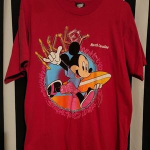 Vintage Mickey Surfer tshirt